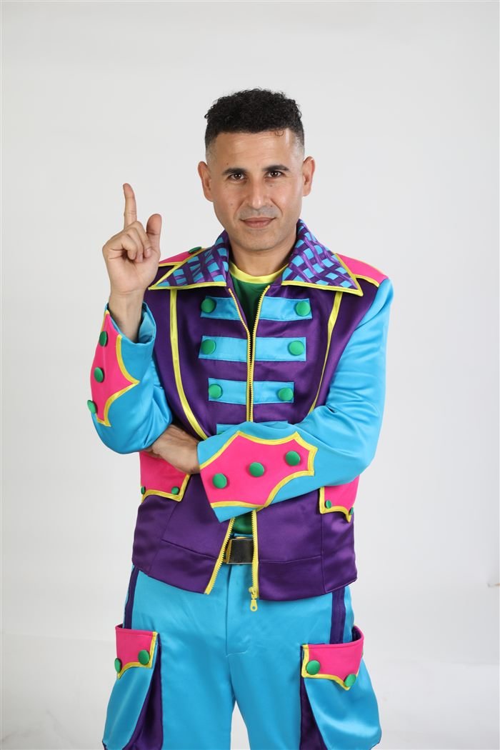 גילבי הקוסם בתנוחה בטוחה
